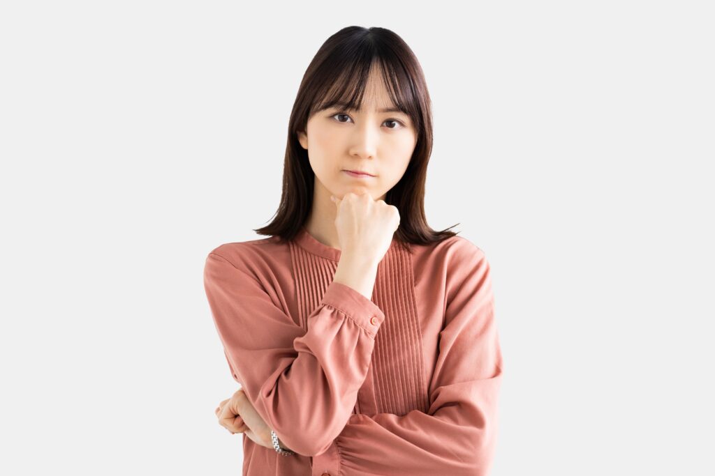 1.履歴書の写真の裏に書く内容とは?