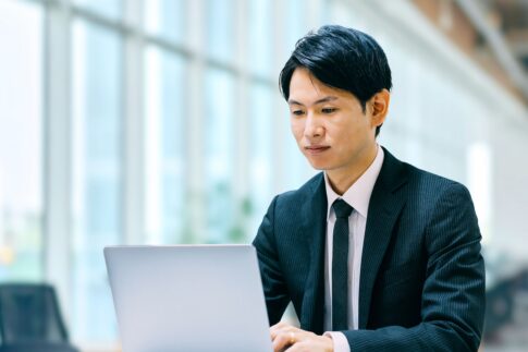 正社員を３年で辞める人は少なくない！メリット・デメリットと転職成功のコツ