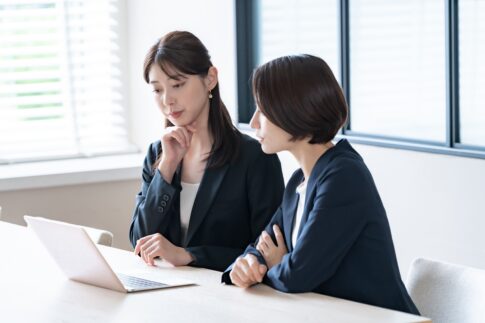 正社員でも派遣のダブルワークはできる！注意点や副業がバレる理由などを紹介