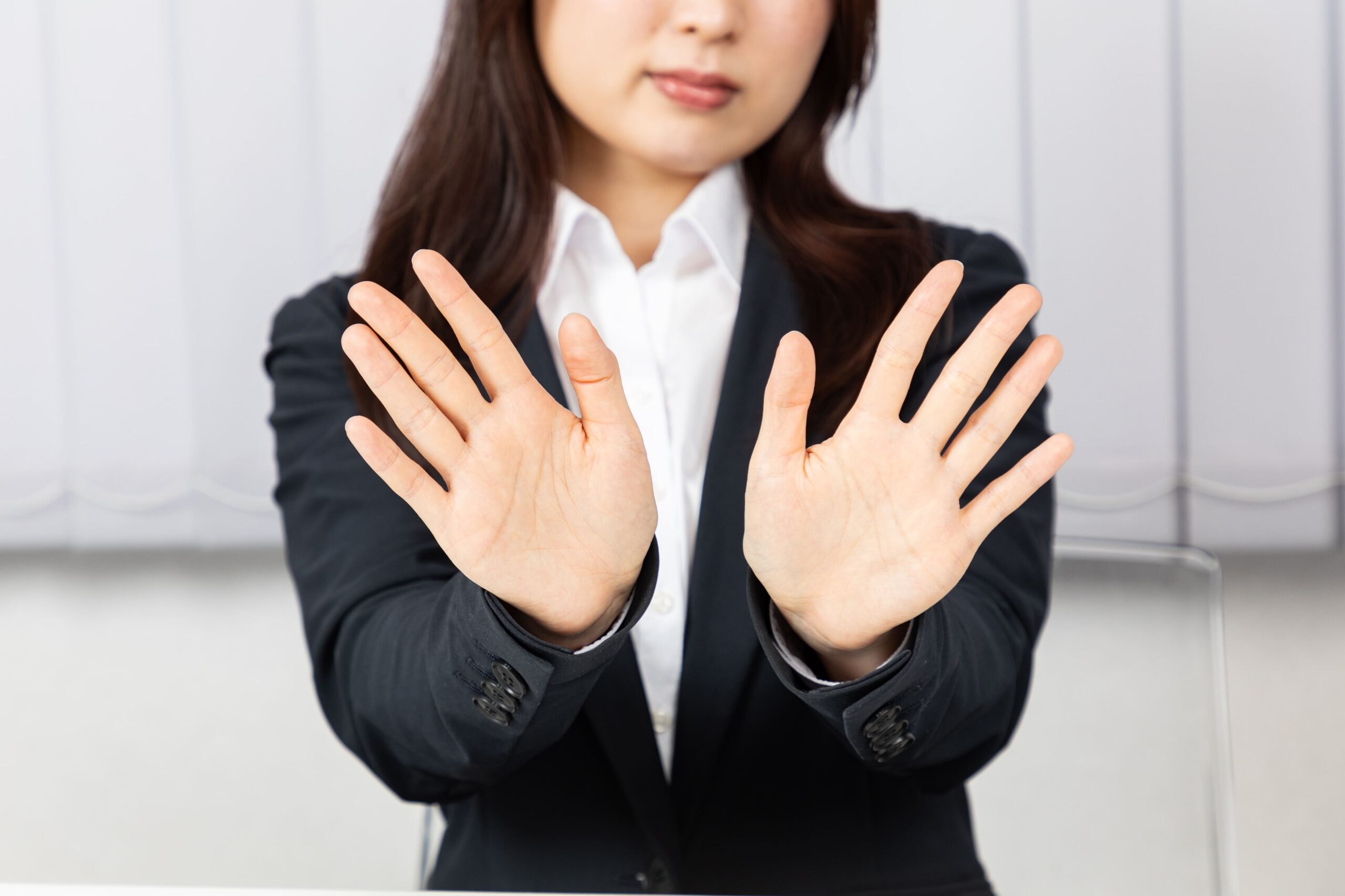 転職エージェントがしつこい！面接辞退や内定辞退の対処法を紹介