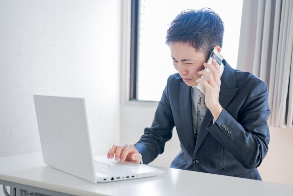 １．20代の約半分は「仕事をしたくない」と思っている