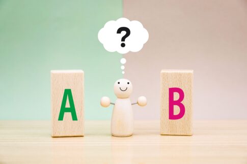 【転職を迷う人へ】転職したほうがいい人の特徴と状況別・年代別の判断軸