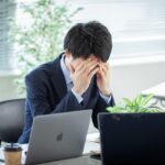 仕事でミスが多いから辞めたい…と落ち込む人に共通する特徴とは