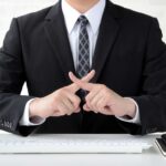 高卒就職は何故やめとけと言われる？後悔しない求人の探し方も解説