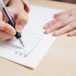 履歴書の編入の書き方は？例文や書き方のコツ、留年や休学の書き方も解説