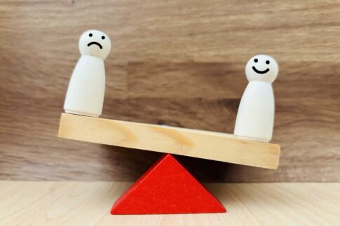 大学中退と退学の違いは？就活に与える影響やその後の進路も解説 | キャリアアクション